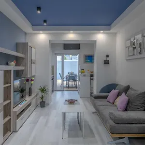 https://arena-pula-apartment-with-terrace.in-istria.net