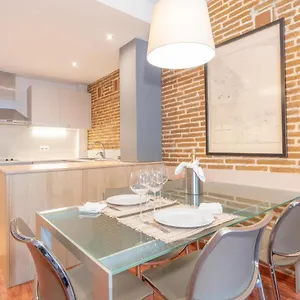 https://serennia-apartments-arc-de-triomf.catalonia-hotels.com